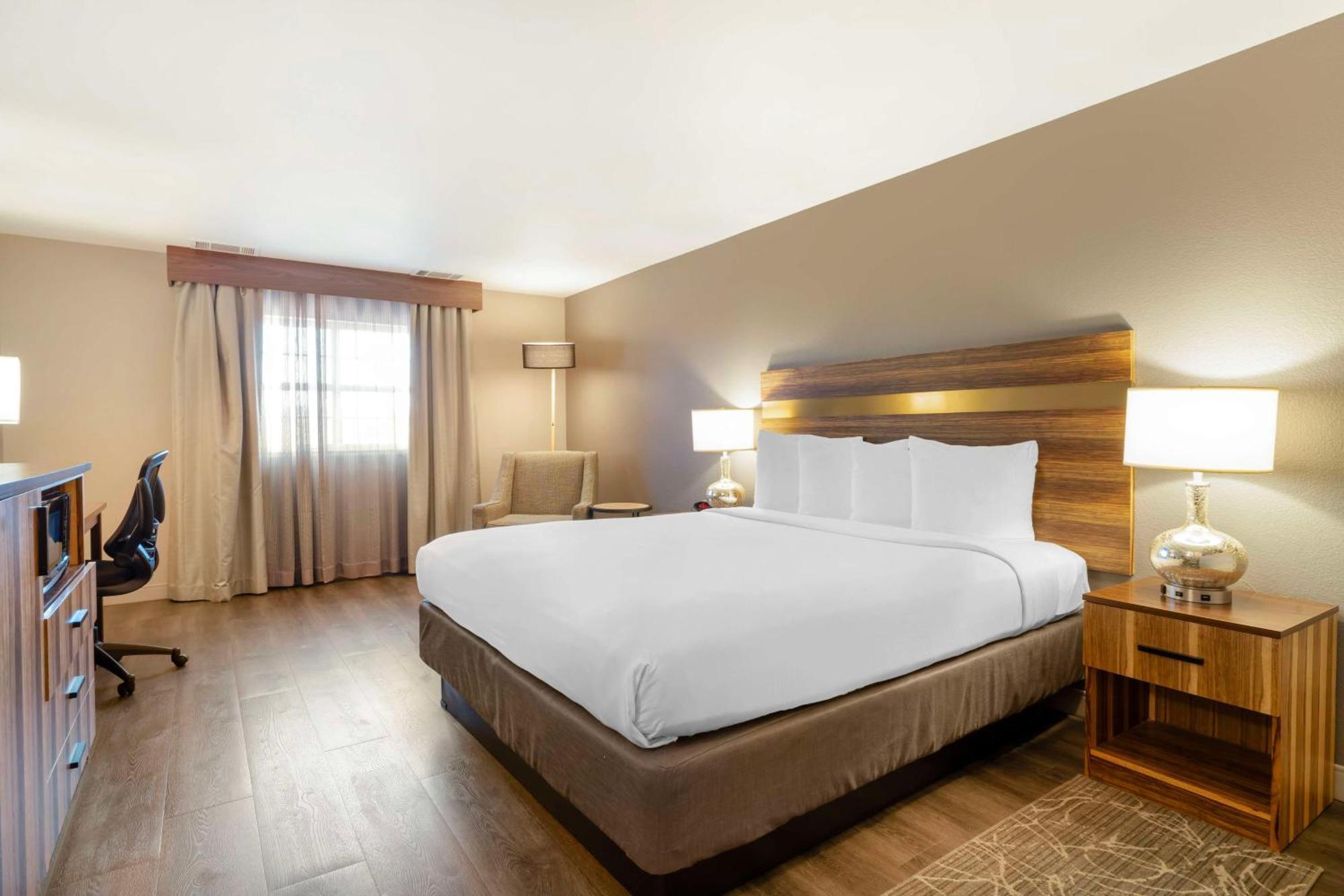 Best Western Cedar Inn & Suites Angels Camp Exterior photo