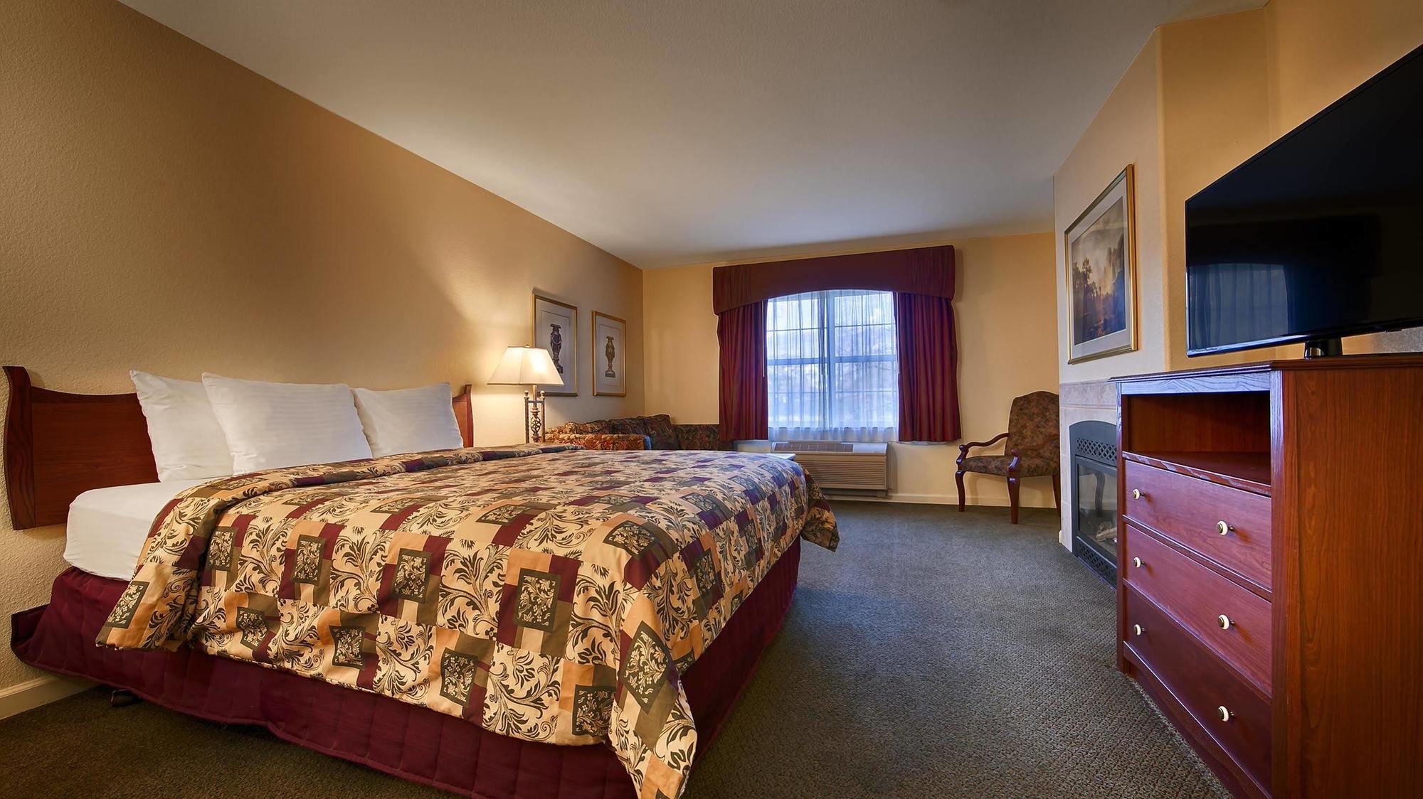 Best Western Cedar Inn & Suites Angels Camp Exterior photo